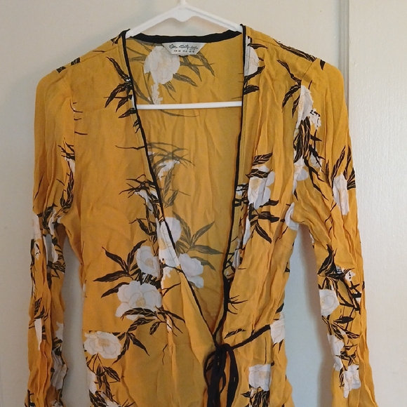 Floral Yellow Kimono Tunic - Picture 4 of 16